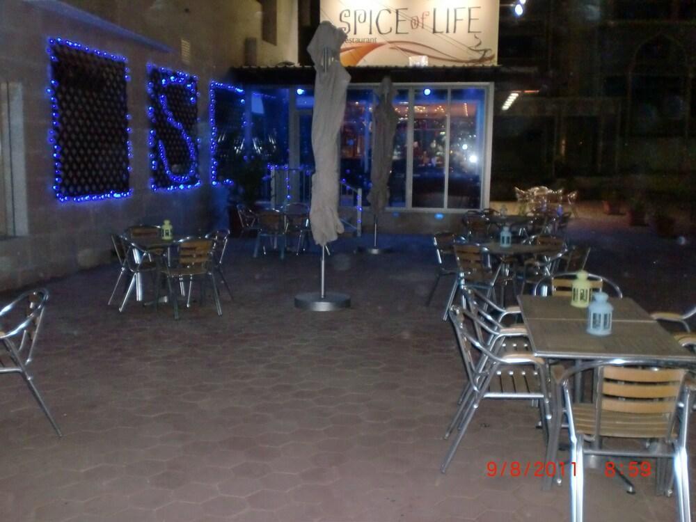 Spice Hotel Kuwait City Exteriér fotografie